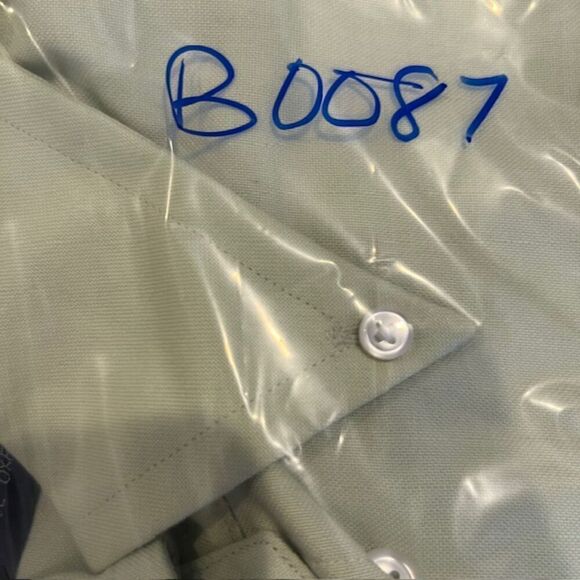 Nautica Men's Vintage Oxford Light Green Button Down Shirt Size 16 1/2 32-33 - Picture 9 of 9